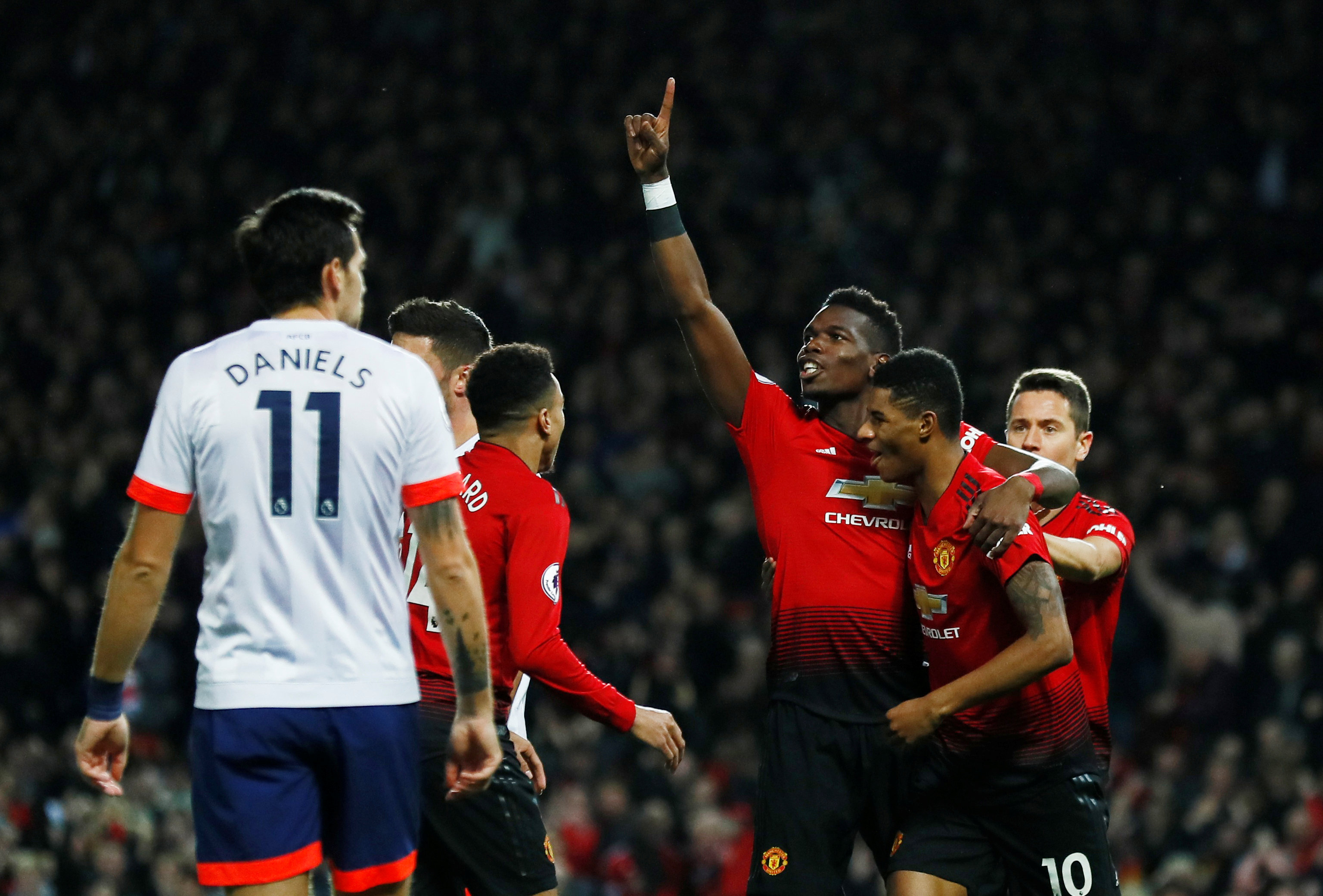 员和俱乐部 员和俱乐部